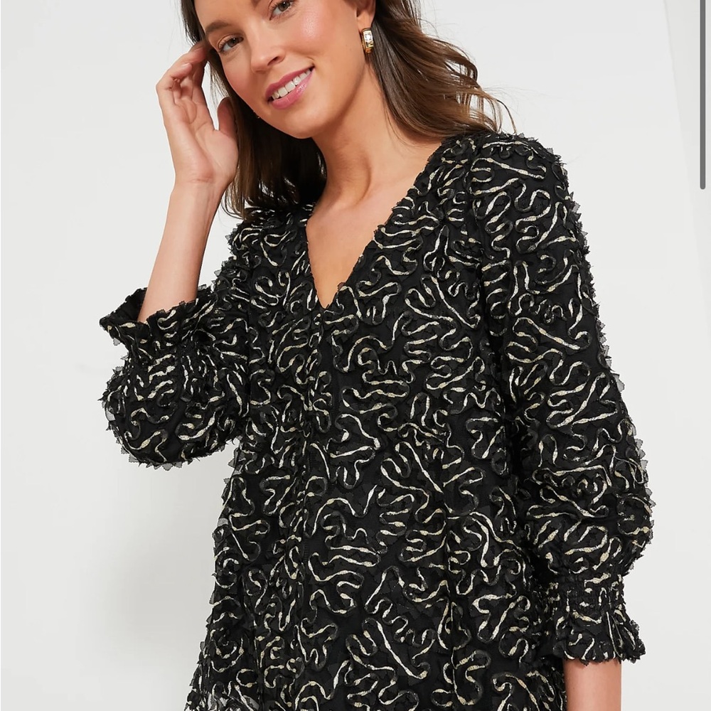 Nightly Organza Easton Blouse
